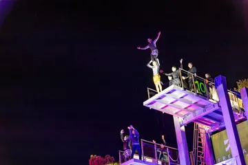 Nightdiving Show